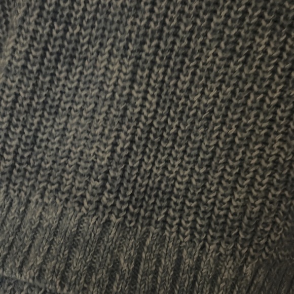 Garage woman’s medium cropped sweater - Picture 3 of 3